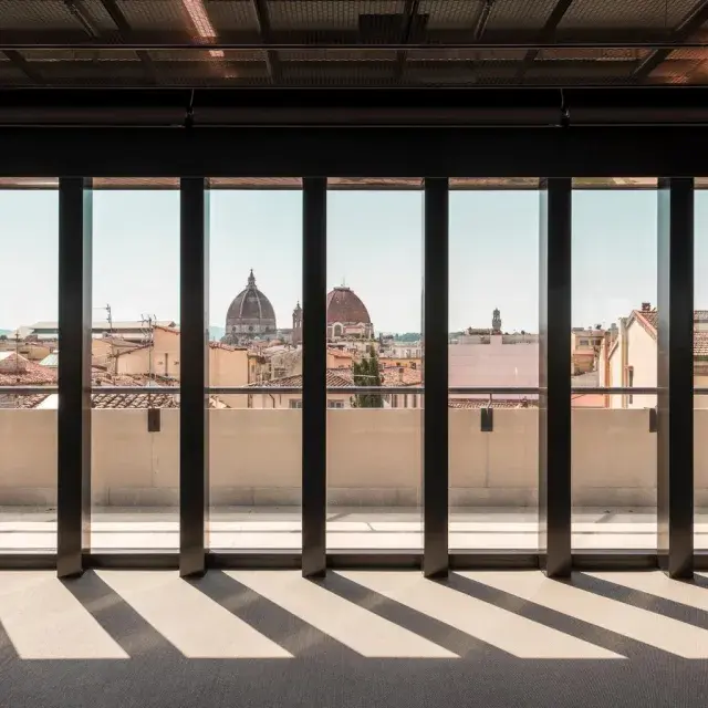 Falso techo de la sala con vistas al Casco Antiguo de Florencia